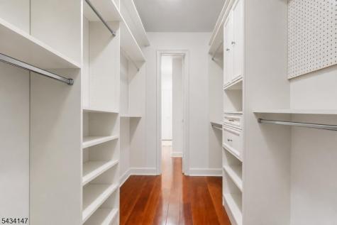 33 Brooksyde Avenue Ringwood NJ 07456