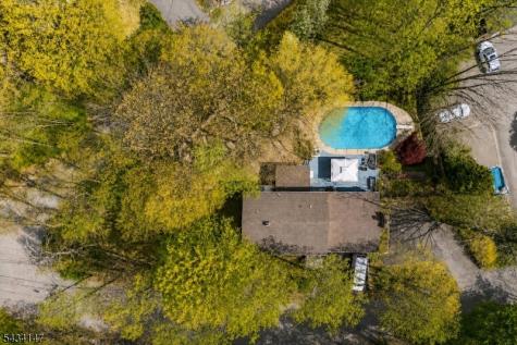 33 Brooksyde Avenue Ringwood NJ 07456