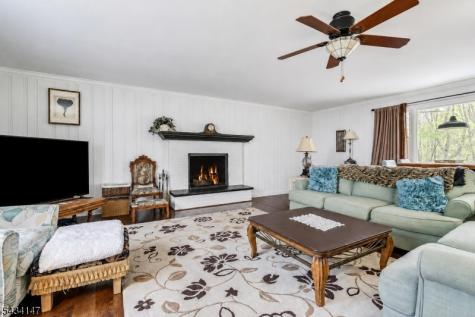 33 Brooksyde Avenue Ringwood NJ 07456