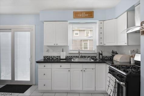 234 Aldene Road Roselle NJ 07203