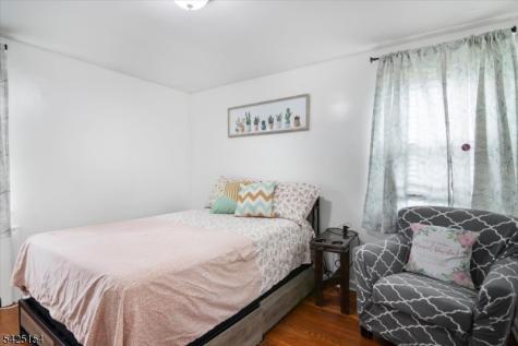 234 Aldene Road Roselle NJ 07203