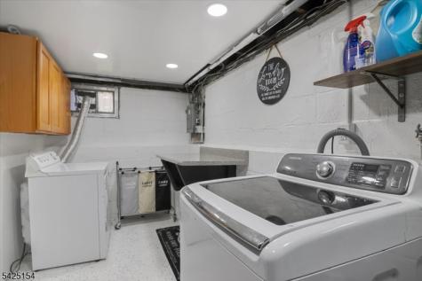 234 Aldene Road Roselle NJ 07203