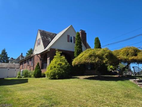 304 Henry Street Hasbrouck Heights NJ 07604