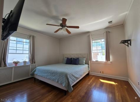 304 Henry Street Hasbrouck Heights NJ 07604