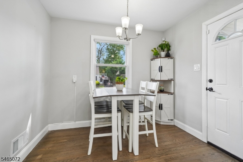 5 Omaha Drive Cranford NJ 07016