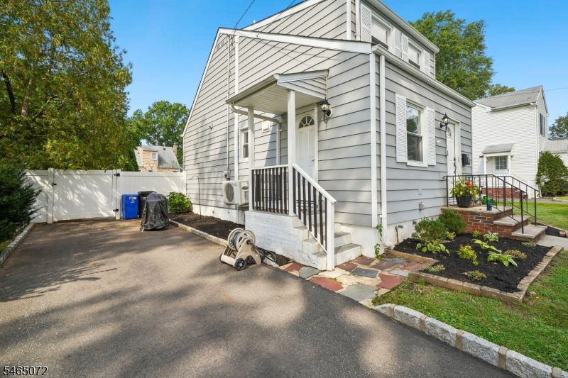 5 Omaha Drive Cranford NJ 07016