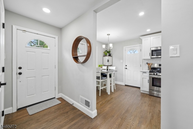 5 Omaha Drive Cranford NJ 07016