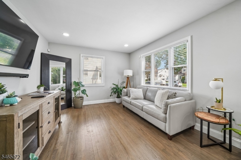 5 Omaha Drive Cranford NJ 07016