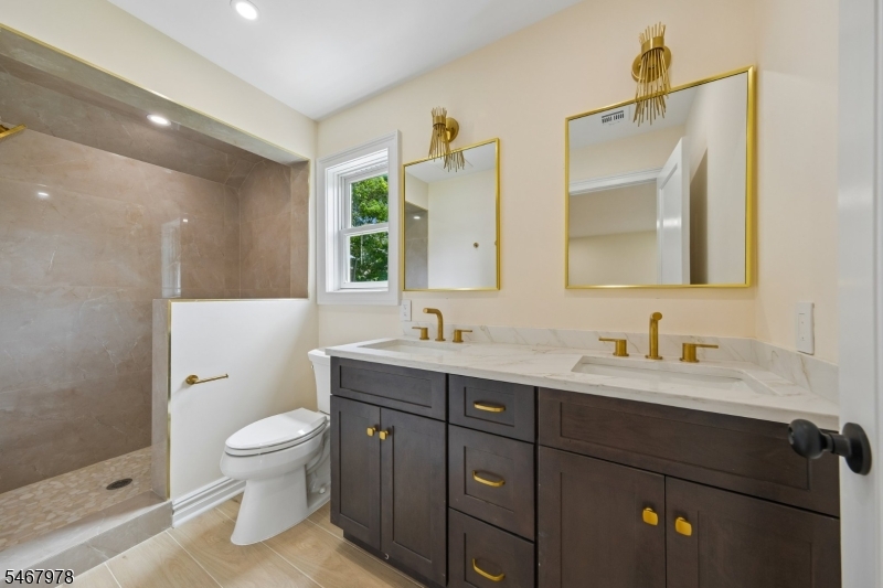 63 Port Colden Road Washington NJ 07882