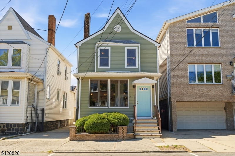 8111 4TH Avenue North Bergen NJ 07047