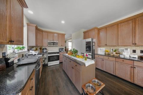 76 Canada Goose Drive Allamuchy NJ 07840