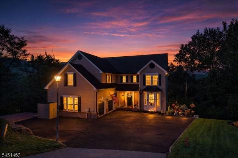 76 Canada Goose Drive Allamuchy NJ 07840