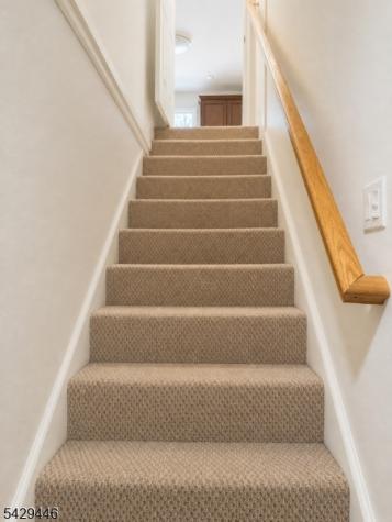48 Silver Grove Road Hardyston NJ 07460