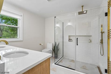 43 Burr Road Maplewood NJ 07040