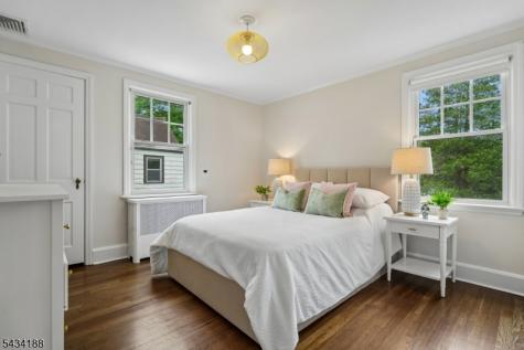 43 Burr Road Maplewood NJ 07040