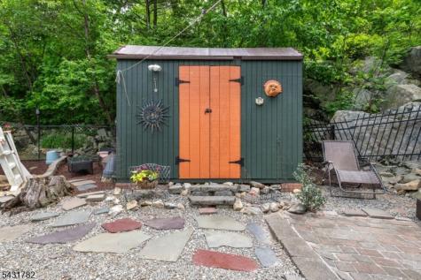 66 Fairlawn Drive West Milford NJ 07421