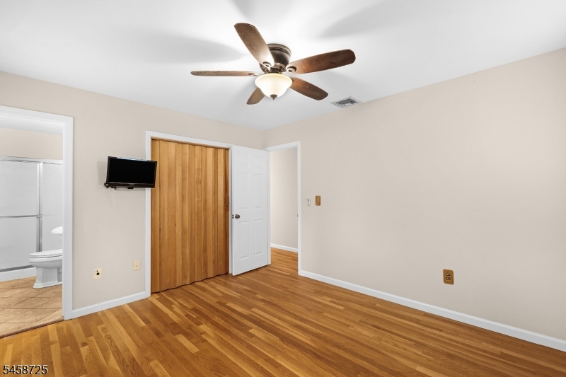 14 Eugene Road Hopatcong NJ 07843