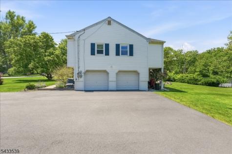 15 Mile Drive Chester NJ 07930