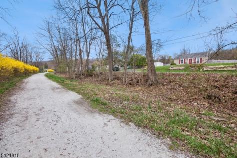 25 Railroad Avenue Califon NJ 07830
