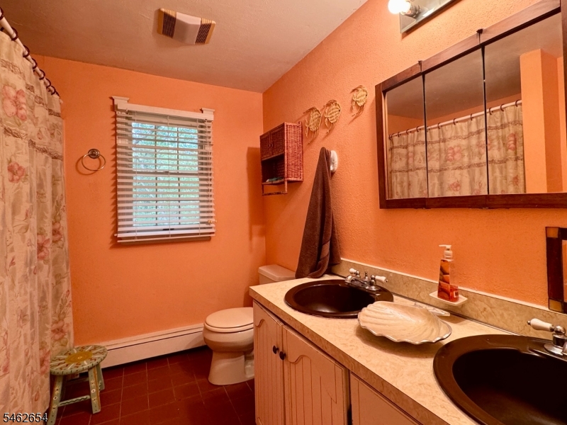 193 Millbrook Road Hardwick NJ 07825