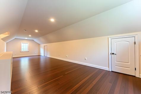 1121 N Washington Avenue Green Brook NJ 08812