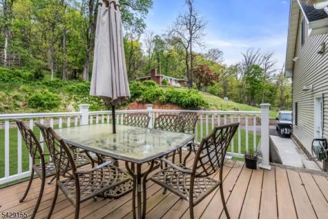 1121 N Washington Avenue Green Brook NJ 08812