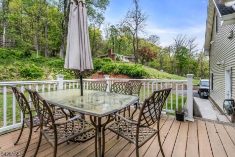 1121 N Washington Avenue Green Brook NJ 08812