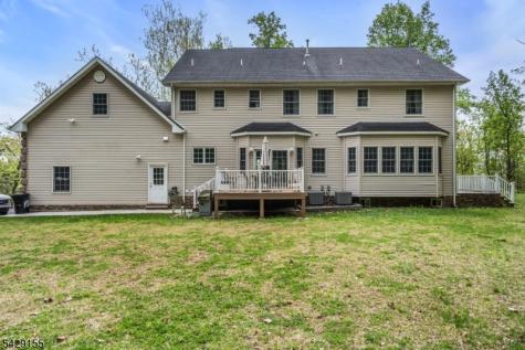 1121 N Washington Avenue Green Brook NJ 08812