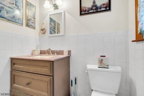 40 Dacotah Avenue Rockaway NJ 07866