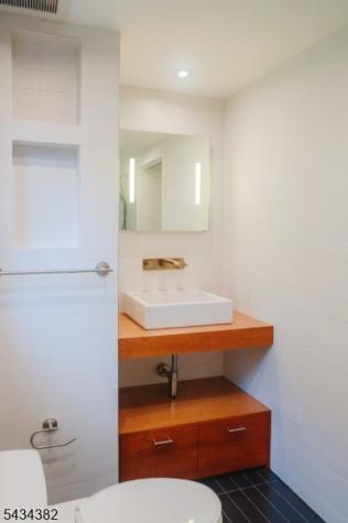 435 Meeker Street South Orange Village NJ 07079