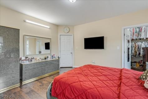11 Alps Road Wayne NJ 07470