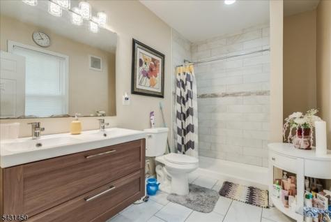 11 Alps Road Wayne NJ 07470