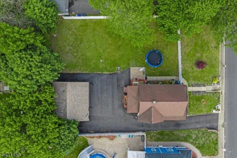 11 Alps Road Wayne NJ 07470