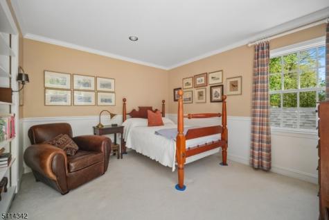 638 Mountain Avenue Berkeley Heights NJ 07922
