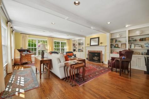 638 Mountain Avenue Berkeley Heights NJ 07922