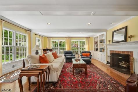 638 Mountain Avenue Berkeley Heights NJ 07922