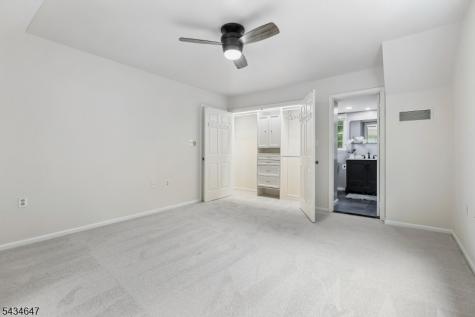 219 E Mountain Road Hillsborough NJ 08844