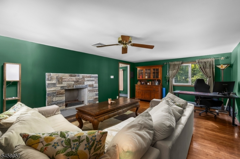 11 Doris Drive Frankford NJ 07860