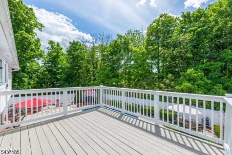 6 Southfield Drive Wantage NJ 07461