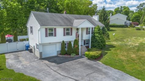 6 Southfield Drive Wantage NJ 07461