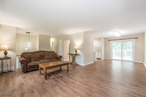 6 Southfield Drive Wantage NJ 07461