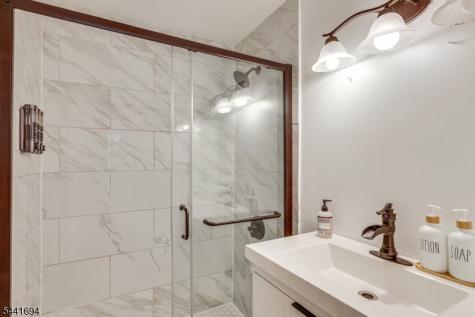 86 Pine Brook Road Lincoln Park NJ 07035