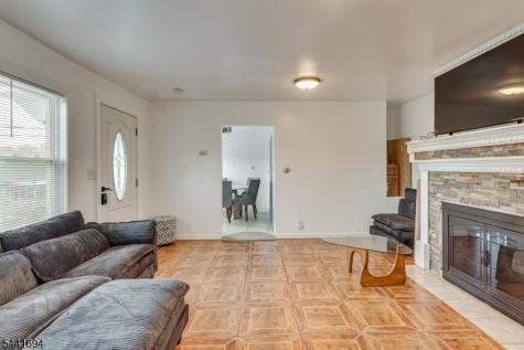 86 Pine Brook Road Lincoln Park NJ 07035