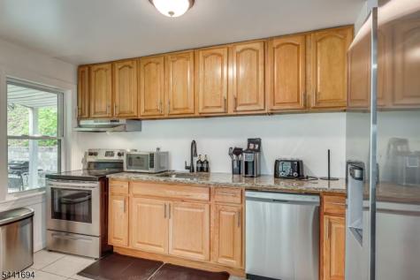 86 Pine Brook Road Lincoln Park NJ 07035