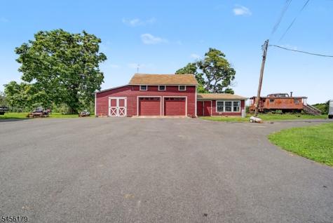 21 Frontage Road Blairstown NJ 07825