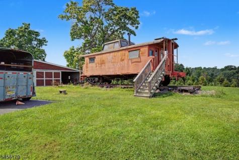 21 Frontage Road Blairstown NJ 07825