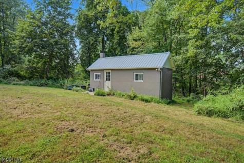 21 Frontage Road Blairstown NJ 07825