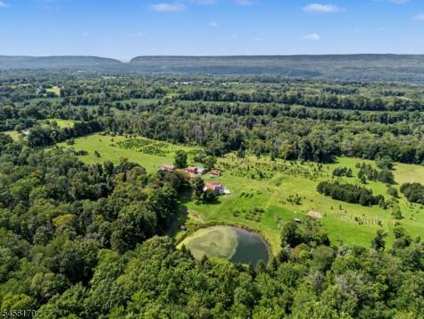 21 Frontage Road Blairstown NJ 07825