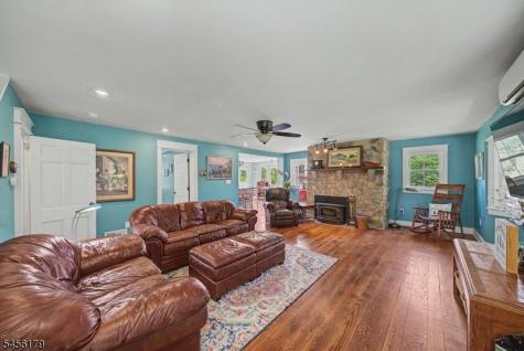 21 Frontage Road Blairstown NJ 07825