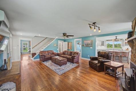21 Frontage Road Blairstown NJ 07825